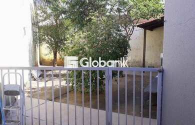 Imagem 4: Casa 3 quartos à venda Vila Brasília 0,01m² Montes Claros MG