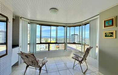 Imagem: O apartamento à venda possui 3 Dormitórios, 2 Banheiros, 2