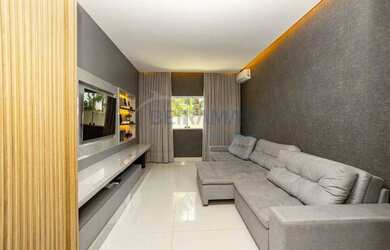 Imagem: A casa em condomínio possui 3 Dormitórios, 4 Banheiros, 1