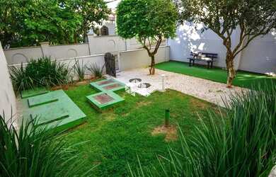 Imagem: O apartamento possui 2 Dormitórios, 2 Banheiros, 1 Vaga na