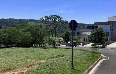 Imagem 7: Terreno a Venda no Condomínio Vita Verdi em Valinhos, no bairro Pinheiro