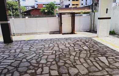 Imagem: O apartamento possui 3 Dormitórios, 2 Banheiros, 1 Vaga na