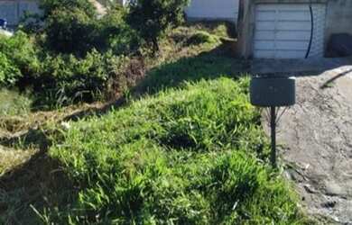 Imagem: O terreno possui 170m² de Área e está localizado em Tropical