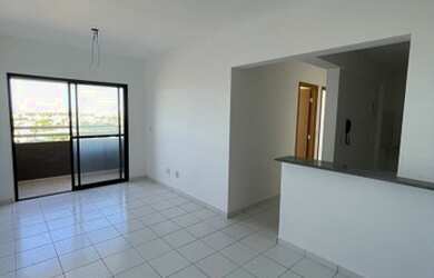 Imagem: O apartamento à venda possui 3 Dormitórios, 2 Banheiros, 2