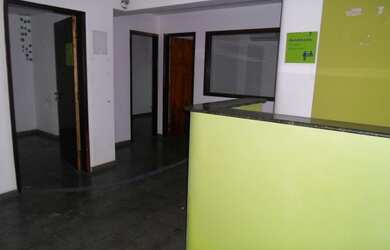 Imagem: A casa para alugar possui 5 Dormitórios, 3 Banheiros e 280m²