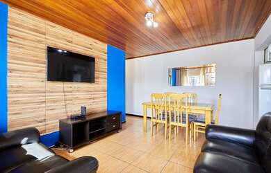 Imagem: A casa possui 2 Dormitórios, 1 Banheiro, 85m² de Área e Área