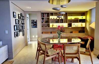 Imagem: O apartamento possui 3 Dormitórios, 3 Banheiros, 2 Vagas na