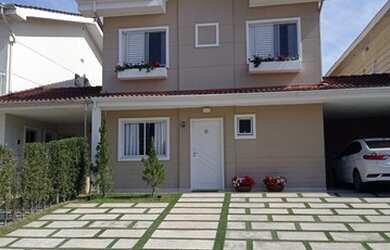 Imagem 1: Linda casa de 201 m2 no Residencial Sunville Arujá com piscina aquecida