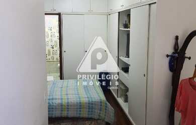 Imagem 13: Maravilhoso apartamento na tijuca com 115 m2 2 por andar 3 quartos, disponível para venda