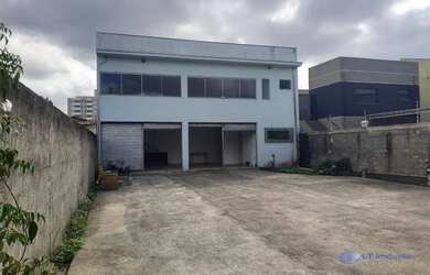 Imagem: O depósito para alugar possui e está localizado em Jardim