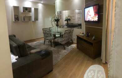 Imagem: O apartamento possui 3 Dormitórios, 2 Banheiros, 2 Vagas na