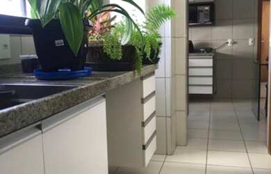 Imagem 9: Apartamento para venda possui 171 metros quadrados com 5 quartos sendo...