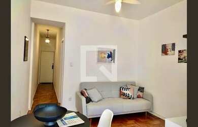 Imagem: O apartamento possui 2 Dormitórios, 1 Banheiro, 60m² de Área