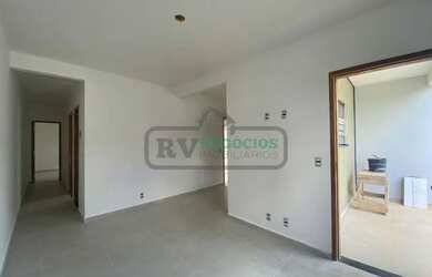 Imagem: A casa possui 2 Dormitórios, 1 Banheiro, 1 Vaga na garagem