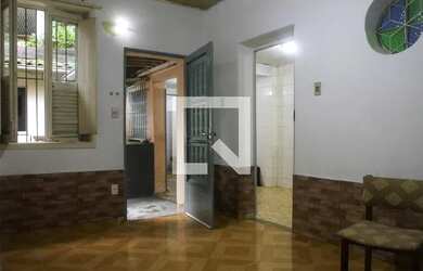 Imagem: A casa possui 2 Dormitórios, 1 Banheiro, 60m² de Área e