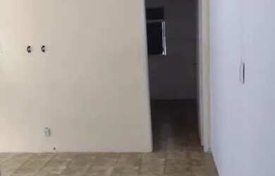 Imagem 2: ALUGO APTO EM CAJAZEIRAS 8