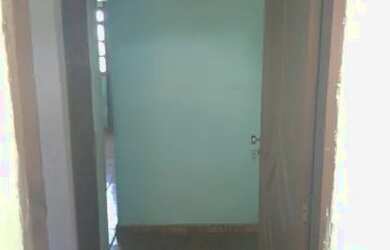 Imagem: A casa possui 2 Dormitórios, 1 Banheiro, 60m² de Área e