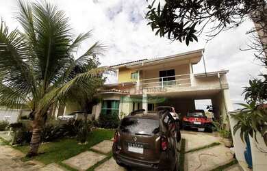 Imagem: A casa em condomínio possui 5 Dormitórios, 5 Banheiros, 5