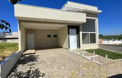 Imagem: A casa em condomínio possui 3 Dormitórios, 4 Banheiros, 4