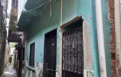 Imagem: A casa possui 2 Dormitórios, 2 Banheiros e está localizado