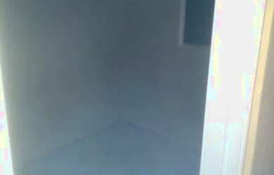 Imagem: A casa em condomínio possui 1 Dormitório, 1 Banheiro, 1m²