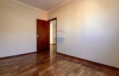 Imagem 6: Apartamento amplo, dois quartos e localização estratégica