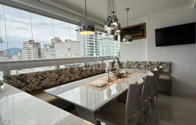 Imagem: O apartamento possui 3 Dormitórios, 3 Banheiros, 2 Vagas na