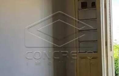 Imagem 2: Casa Residência em Jaú. Área de serviço, 12m² de Área, 2 Banheirose3...