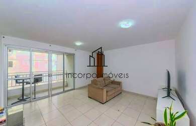 Imagem: O apartamento possui 3 Dormitórios, 2 Banheiros, 2 Vagas na