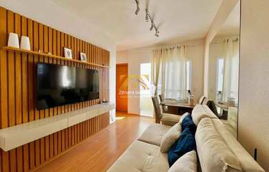 Imagem: O apartamento possui 2 Dormitórios, 1 Banheiro, 1 Vaga na garagem