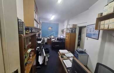 Imagem: O depósito possui 67m² de Área e está localizado em Centro