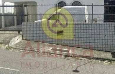 Imagem: A casa possui 3 Dormitórios, 3 Banheiros, 3 Vagas na garagem