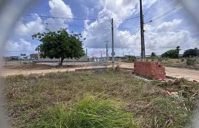 Imagem: O terreno possui 342m² de Área e está localizado em Barra
