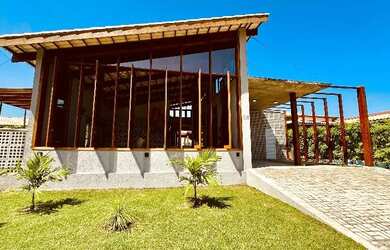 Imagem: A casa em condomínio possui 3 Dormitórios, 4 Banheiros, 4