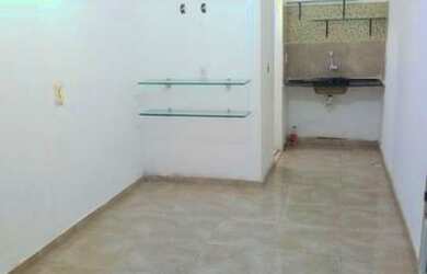 Imagem: A kitnet possui 1 Dormitório e está localizado em Ipsep