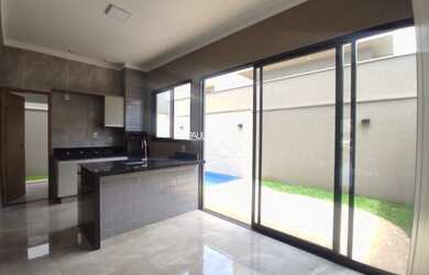 Imagem: A casa em condomínio possui 3 Dormitórios, 3 Banheiros, 4