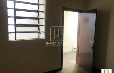 Imagem: A casa em condomínio possui 1 Dormitório, 1 Banheiro, 1 Vaga