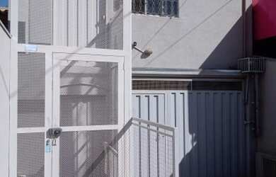 Imagem: O depósito possui 1 Vaga na garagem, 110m² de Área e está