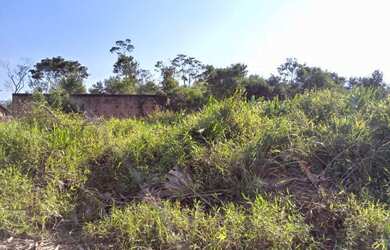 Imagem: O terreno possui 1.620m² de Área e está localizado em Garuva