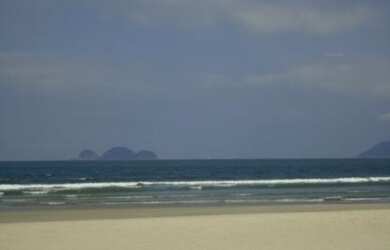 Imagem 2: GUARUJÁ - Casa Padrão - LOTEAMENTO JOÃO BATISTA JULIÃO