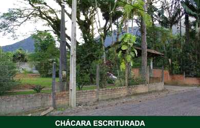 Imagem: A fazenda possui 300m² de Área, Piscina, Área de serviço