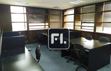 Imagem 15: Conjunto, 300 m² - venda por R$ 2.150.000,01 ou aluguel por R$ 13.000,01/mês...