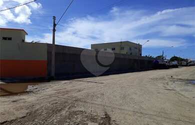 Imagem: O depósito possui 2.500m² de Área e está localizado em