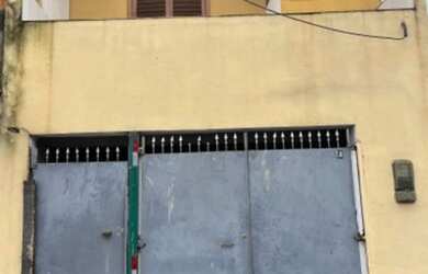 Imagem: A casa possui 2 Dormitórios, 3 Banheiros, 2 Vagas na garagem