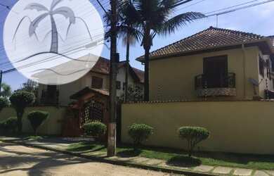 Imagem: A casa em condomínioe possui 2 Dormitórios, 1 Banheiro, 1