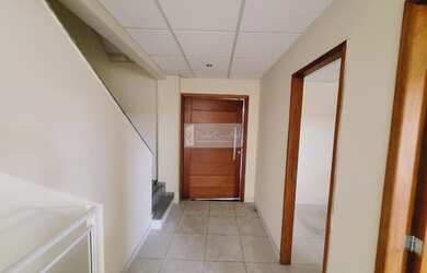 Imagem 9: GALPÃO alugando/vendendo no bairro de São Cristóvão 556m²