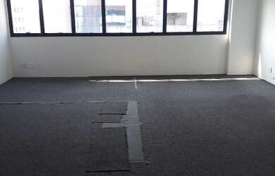 Imagem: O depósito possui 1 Vaga na garagem e 58m² de Área e está