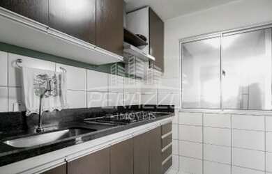 Imagem: A casa em condomínio possui 3 Dormitórios, 3 Banheiros, 2