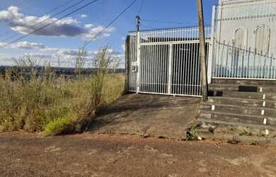 Imagem: O terreno possui 360m² de Área e está localizado em Núcleo