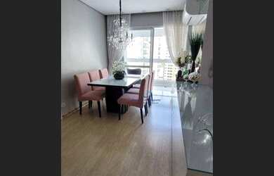 Imagem: O apartamento possui 3 Dormitórios, 2 Banheiros, 2 Vagas na